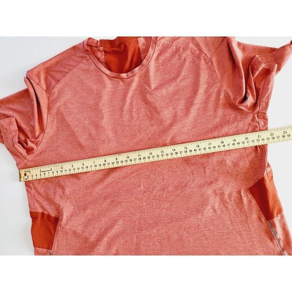 Lululemon Performance Running Pink Crew Shirt Men's Large - Picture 6 of 9